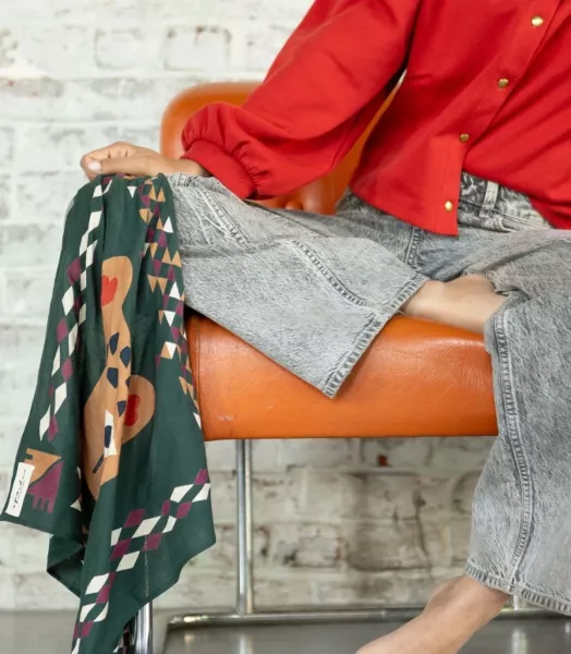 small-foulard-manika-14.webp